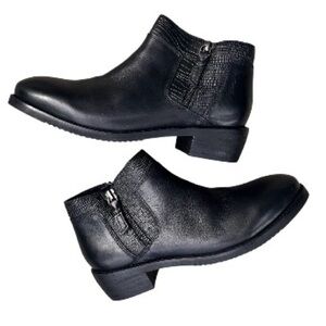 SoftWalk Rubi Ankle Boots Size 7 Narrow Like New